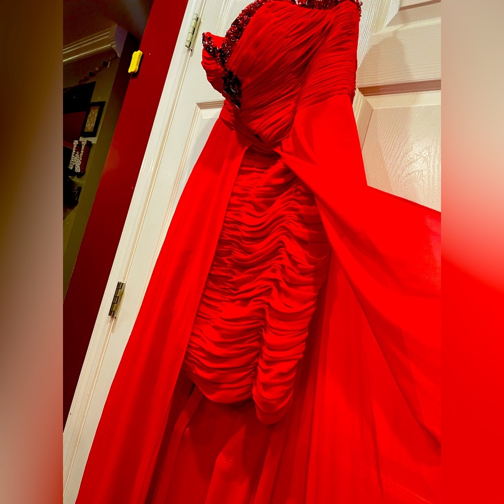 Red- Beautiful formal evening gown.-
